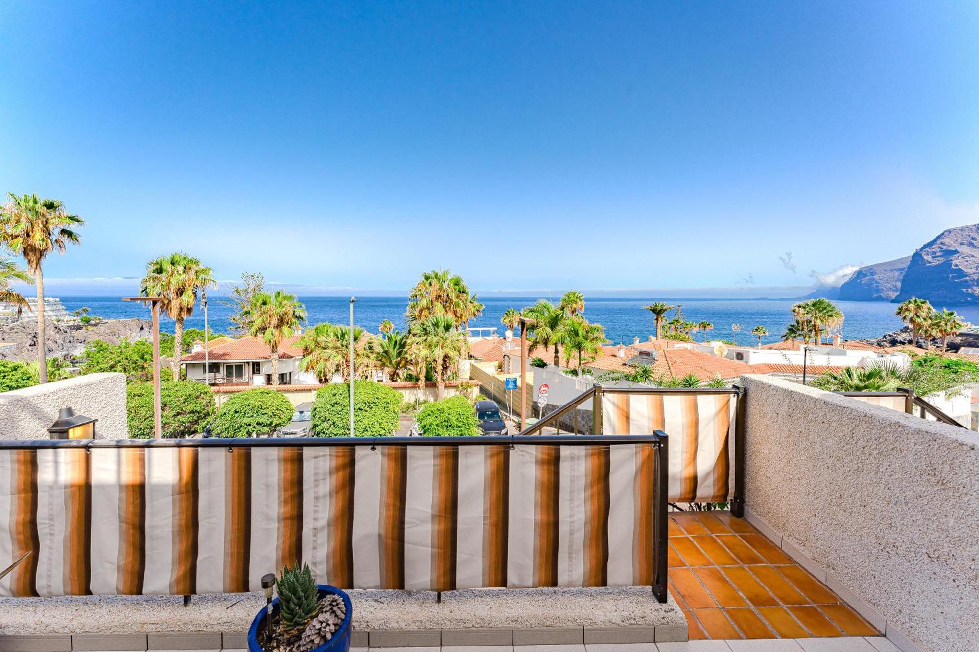 Sea View Apartment Deja Blue - Los Gigantes プエルト・デ・サンティアゴ エクステリア 写真