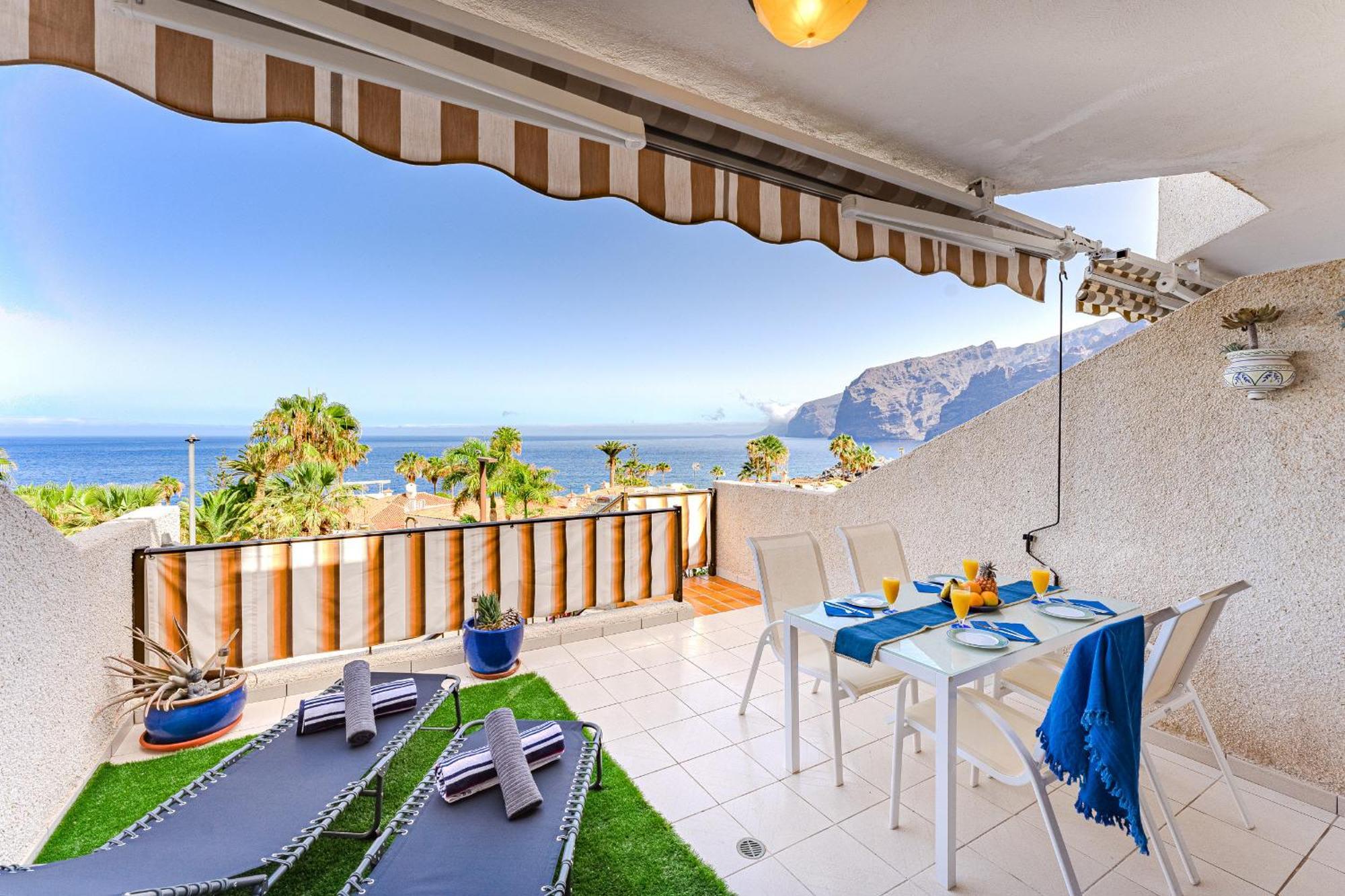 Sea View Apartment Deja Blue - Los Gigantes プエルト・デ・サンティアゴ エクステリア 写真